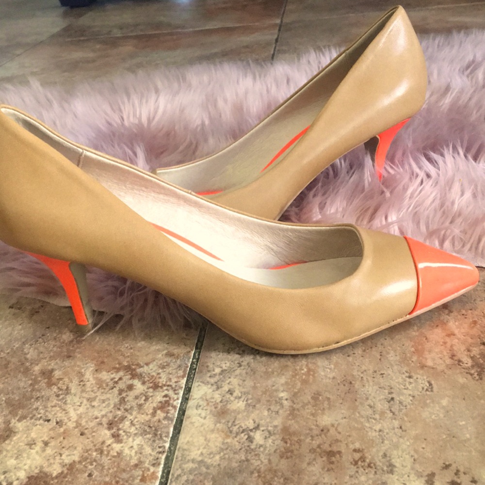 low heel easy to walk in